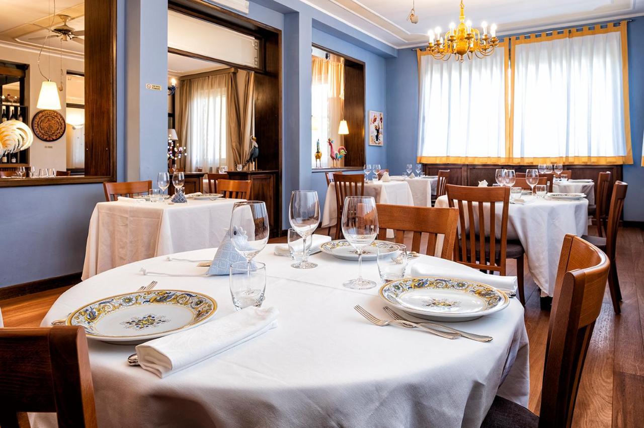 Albergo Cerchi トルトーナ エクステリア 写真