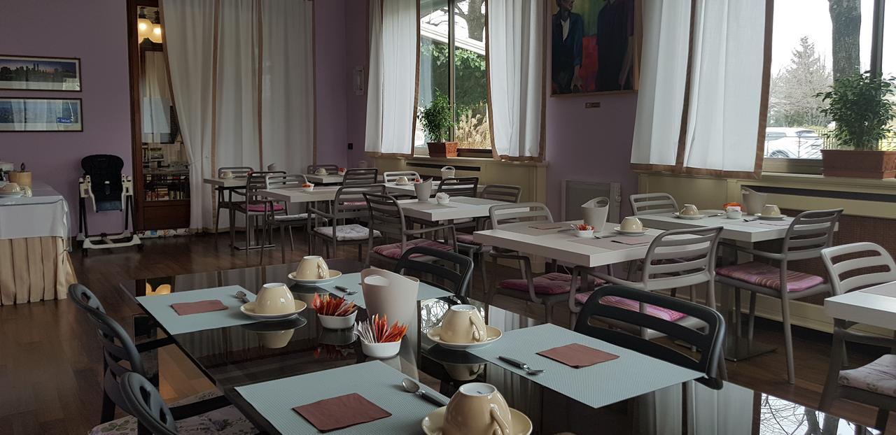 Albergo Cerchi トルトーナ エクステリア 写真